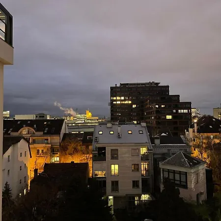 Urban Jungle - 120